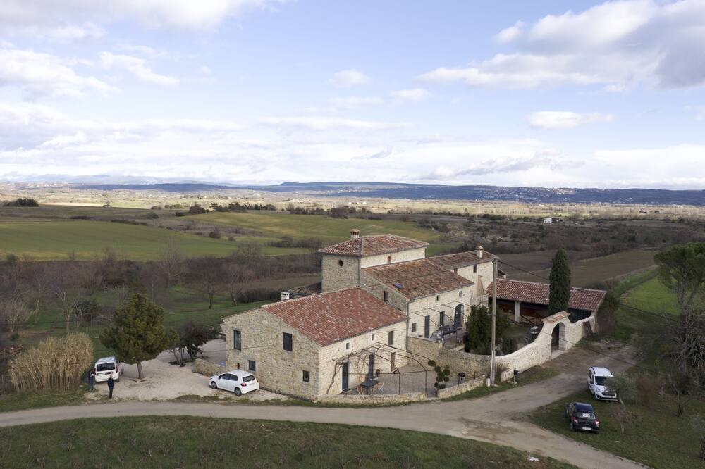 Photo of Outdoor in Saint-Sauveur-de-Cruzieres