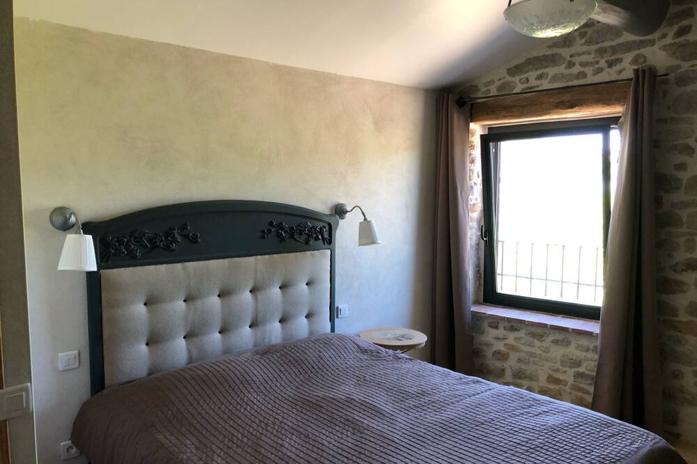 Photo of Bedroom in Saint-Sauveur-de-Cruzieres
