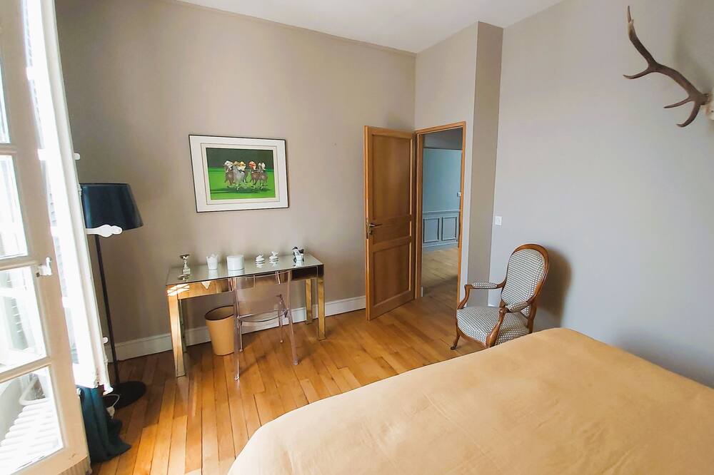 Photo of Bedroom in Saint-Avertin