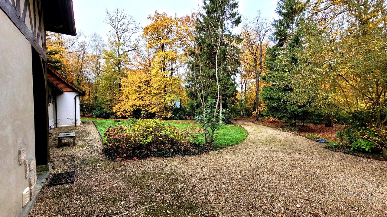 Photo of Outdoor in Saint-Gatien-des-Bois
