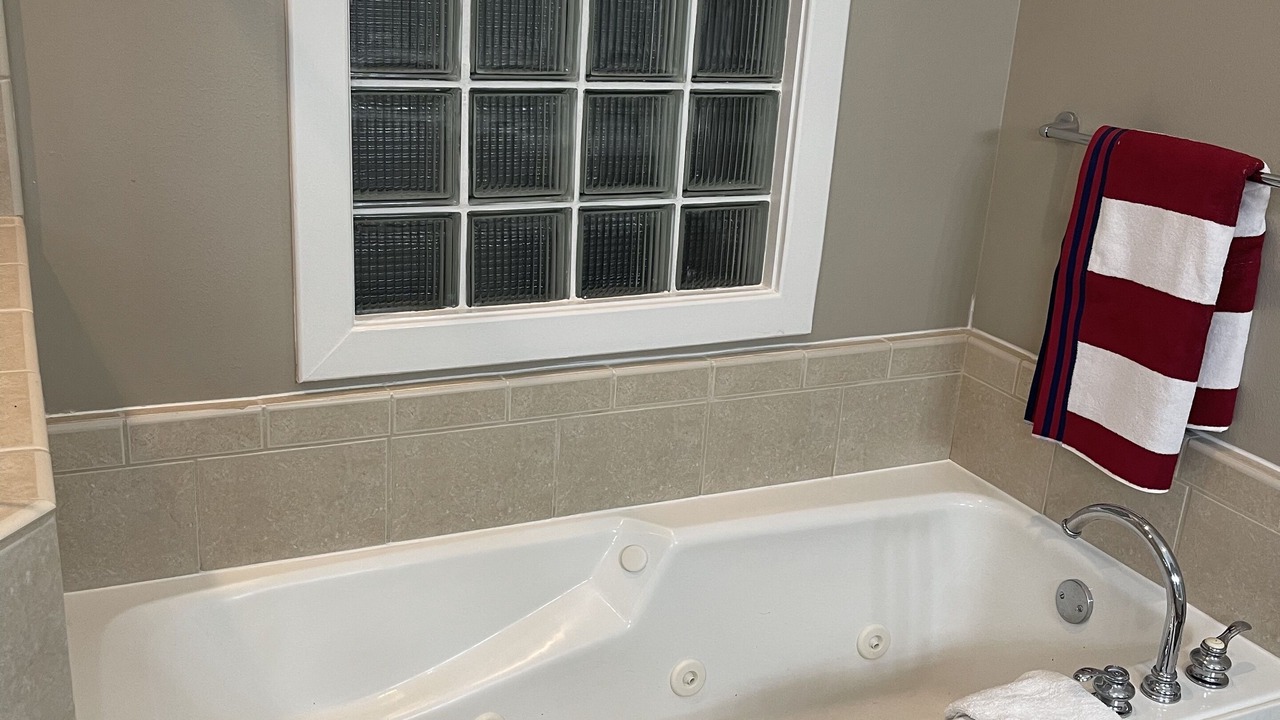 Photo of Bathroom in Uptown