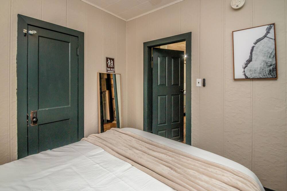 Photo of Bedroom in Gorham