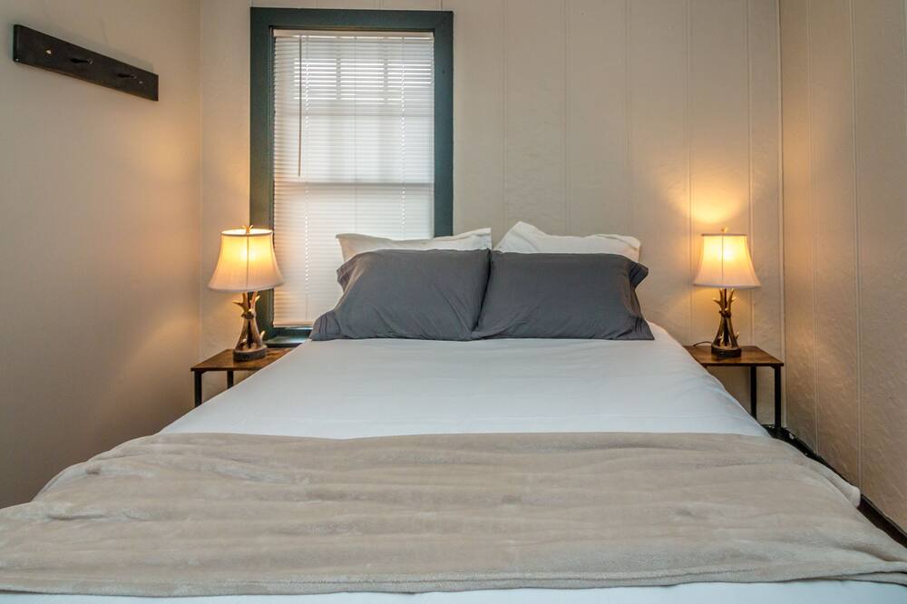 Photo of Bedroom in Gorham