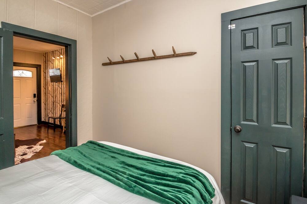 Photo of Bedroom in Gorham