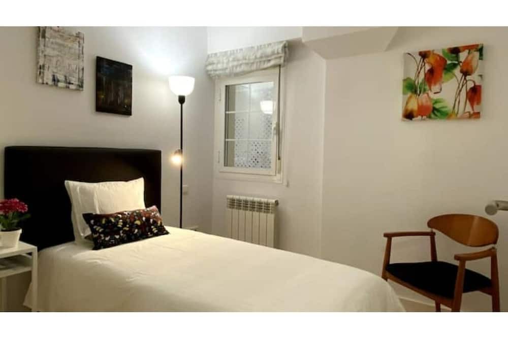Photo of Bedroom in Zaragoza Old Town