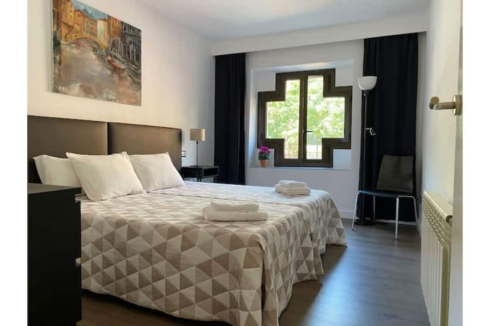 Photo of Bedroom in Zaragoza Old Town