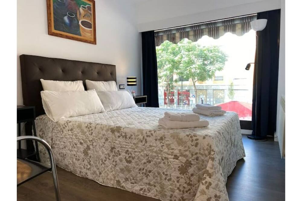 Photo of Bedroom in Zaragoza Old Town