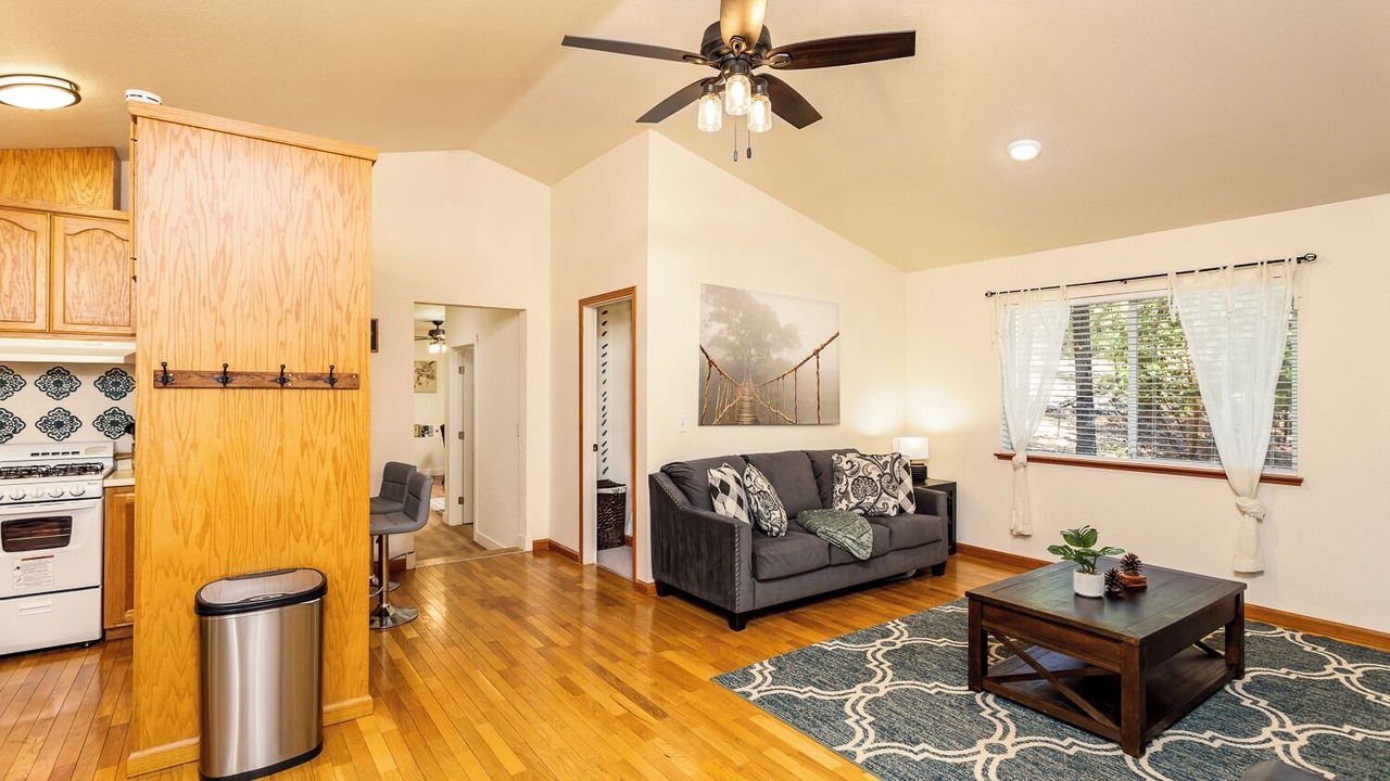 Photo of Livingroom in Placerville