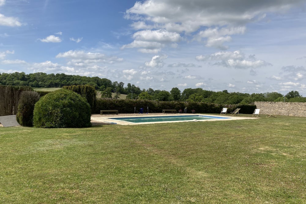 Photo of Outdoor in Dompierre-les-Eglises