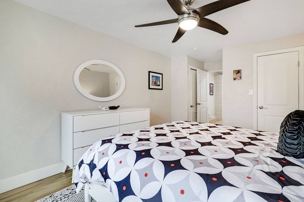 Photo of Bedroom in West Old Town