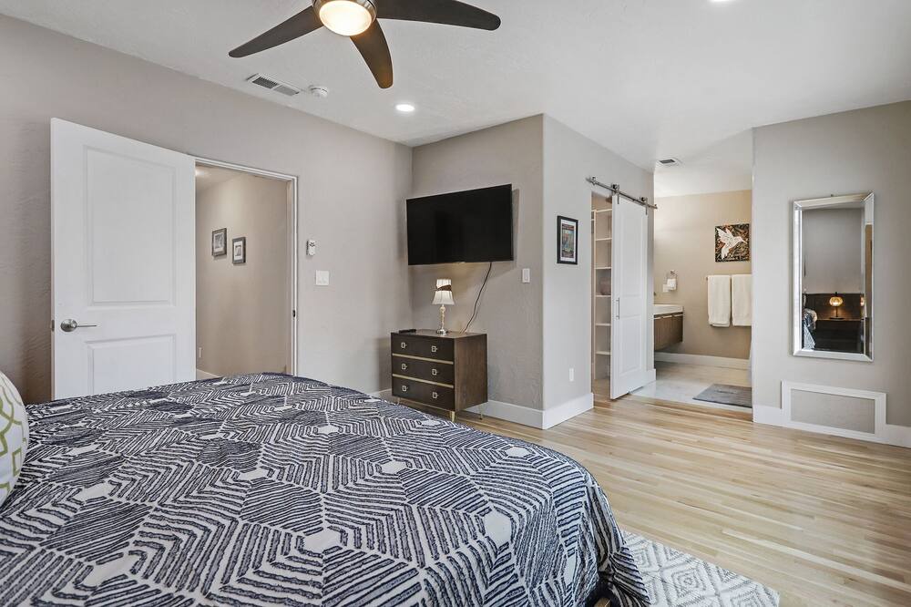 Photo of Bedroom in West Old Town