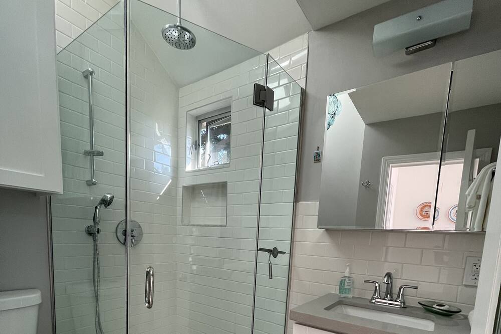 Photo of Bathroom in Clarkdale
