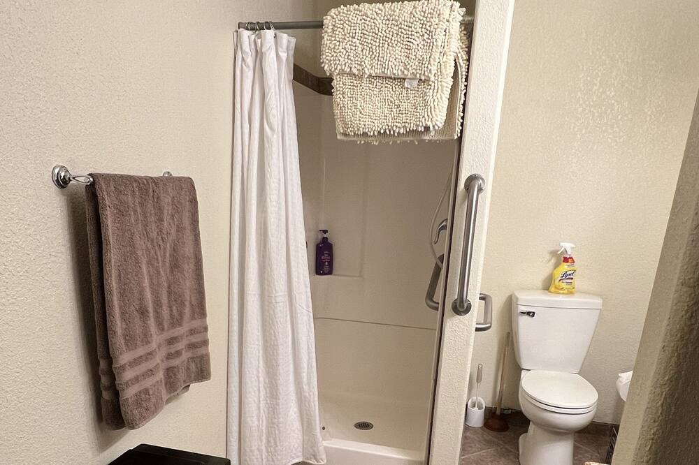 Photo of Bathroom in Las Cruces