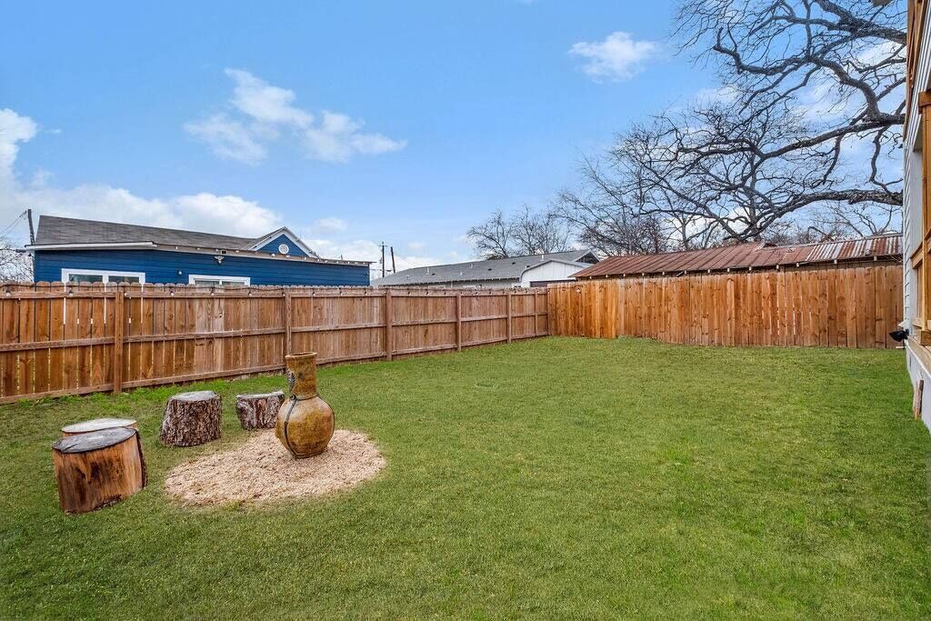 Photo of Outdoor in Nevada Street