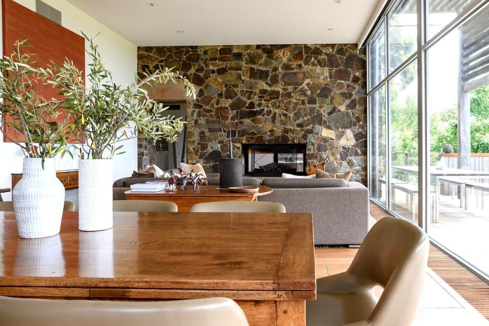 Photo of Others in Barfold