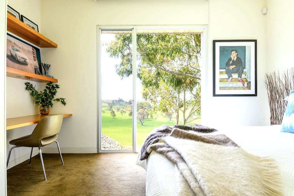 Photo of Bedroom in Barfold