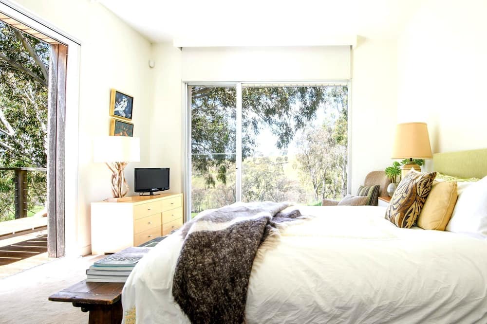 Photo of Bedroom in Barfold