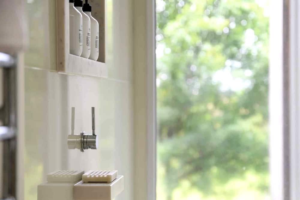 Photo of Others in Barfold