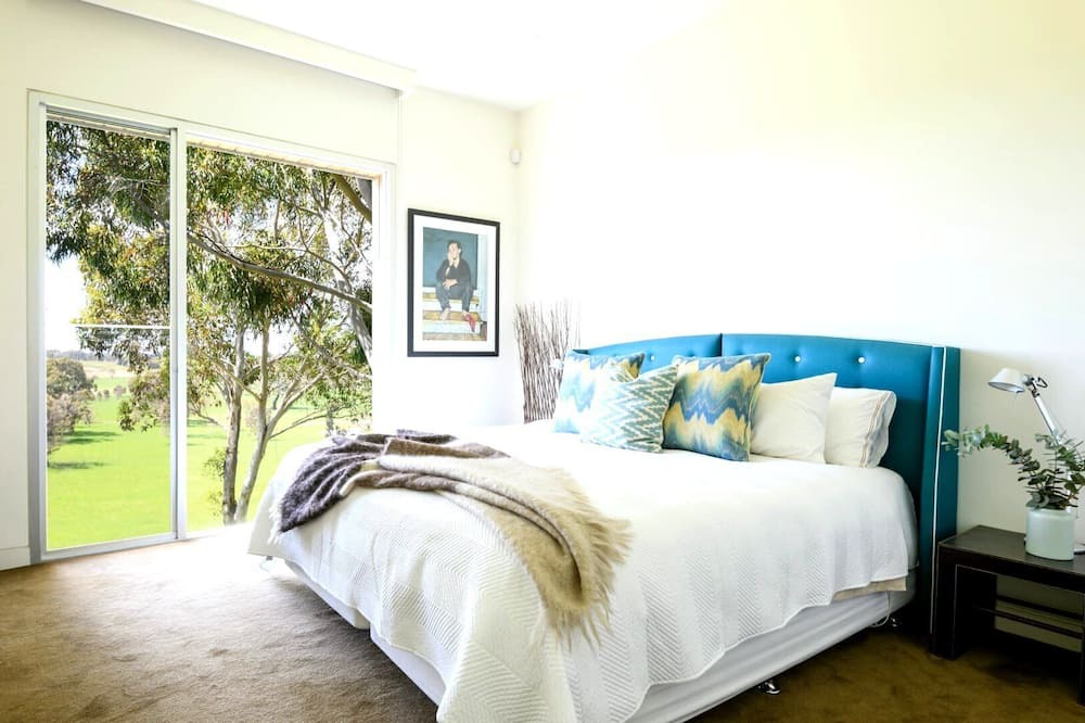 Photo of Bedroom in Barfold