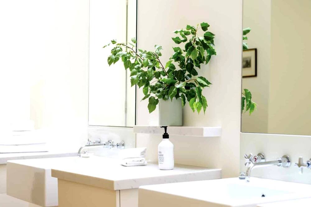 Photo of Bathroom in Barfold