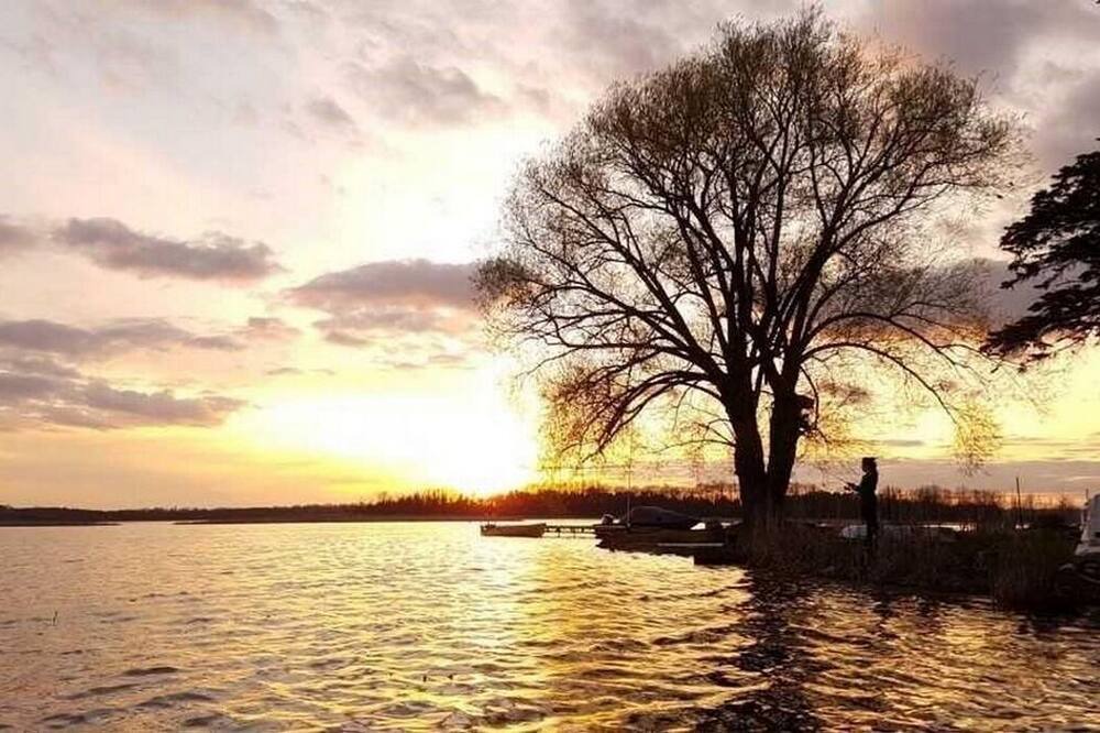 Photo of Others in Lindsay