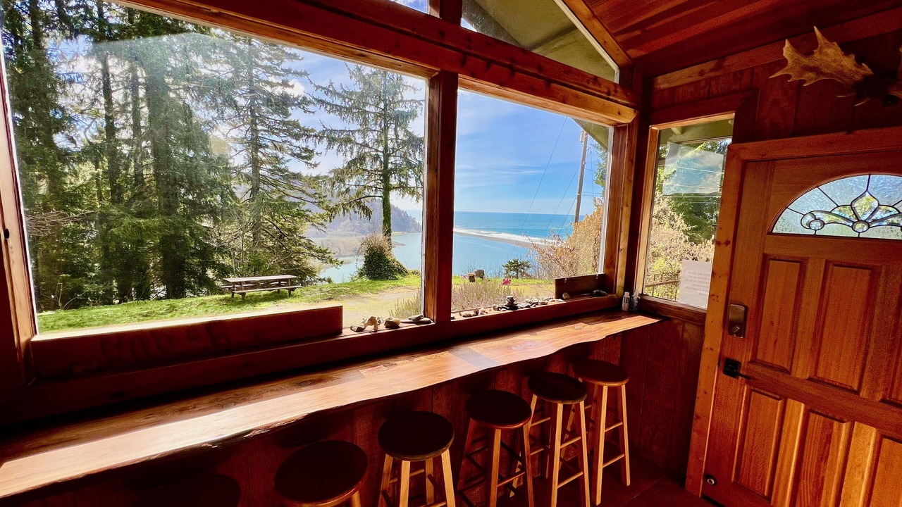 Photo of Others in Requa