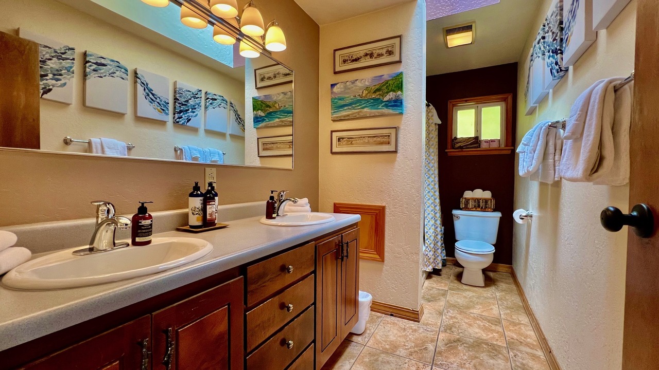 Photo of Bathroom in Requa