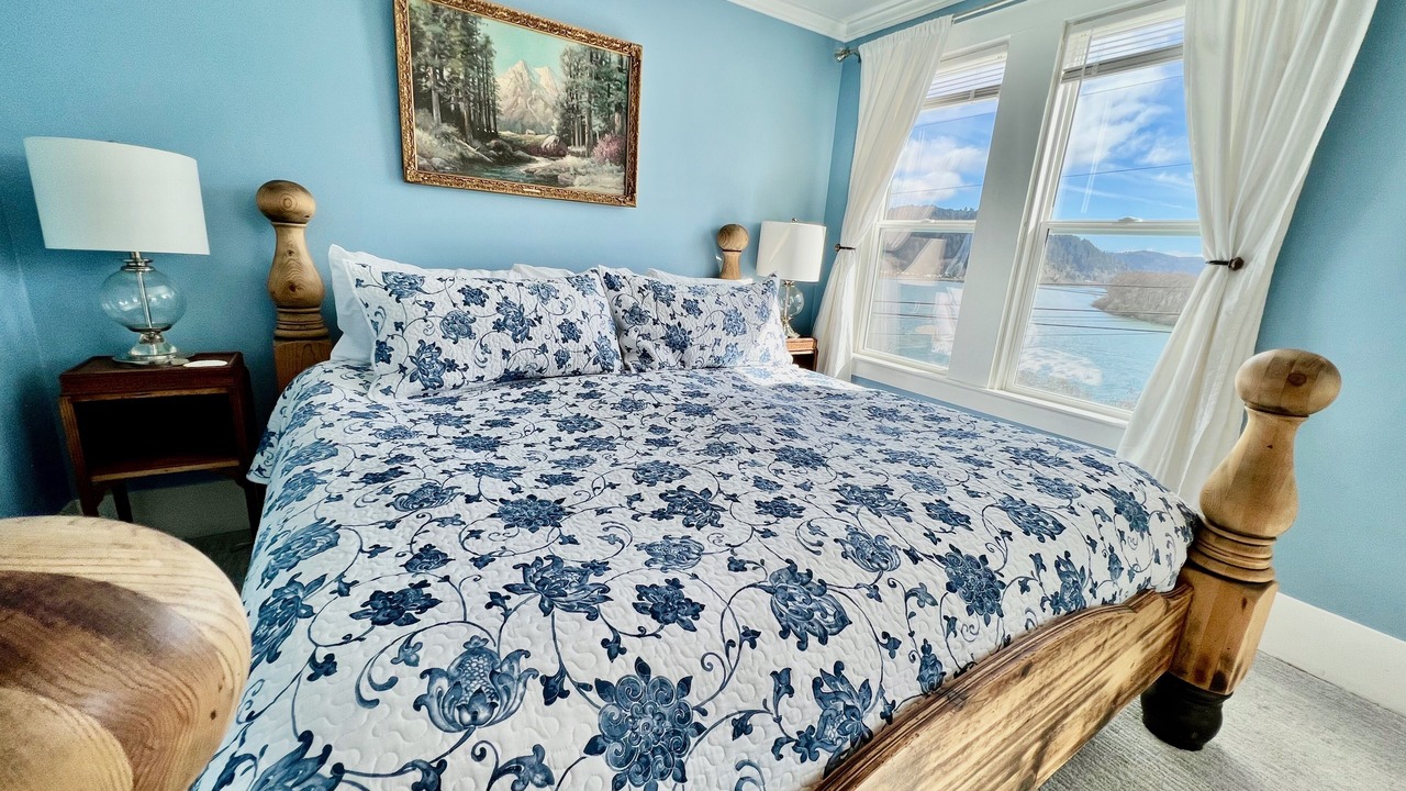 Photo of Others in Requa