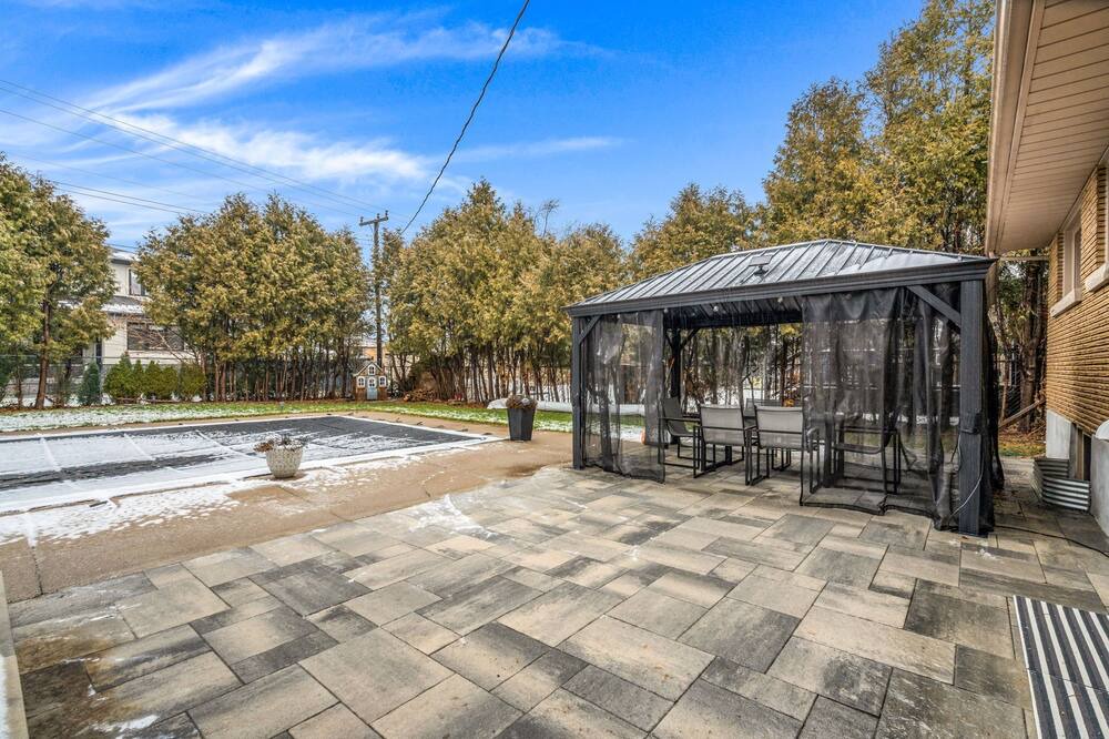 Photo of Outdoor in Hamilton
