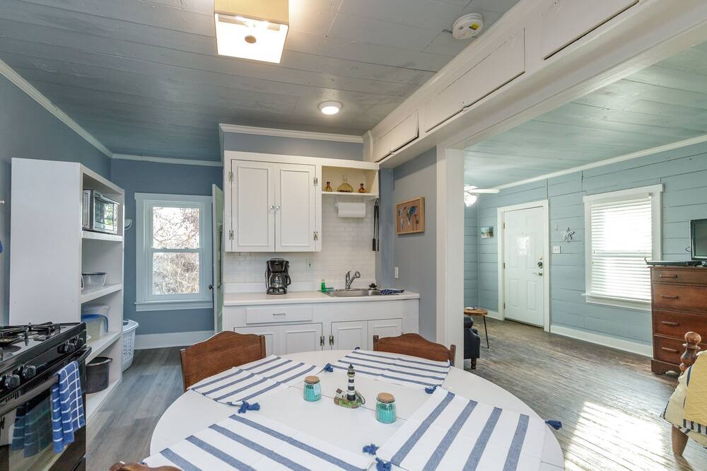 Photo of Bedroom in Del Mar