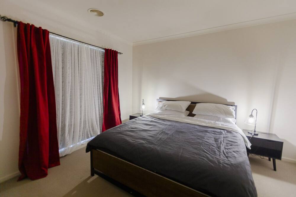 Photo of Bedroom in Clifton Springs