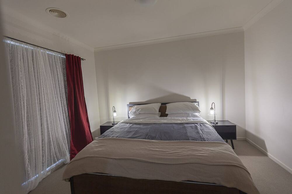 Photo of Bedroom in Clifton Springs