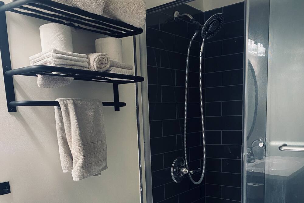 Photo of Bathroom in Eugenia