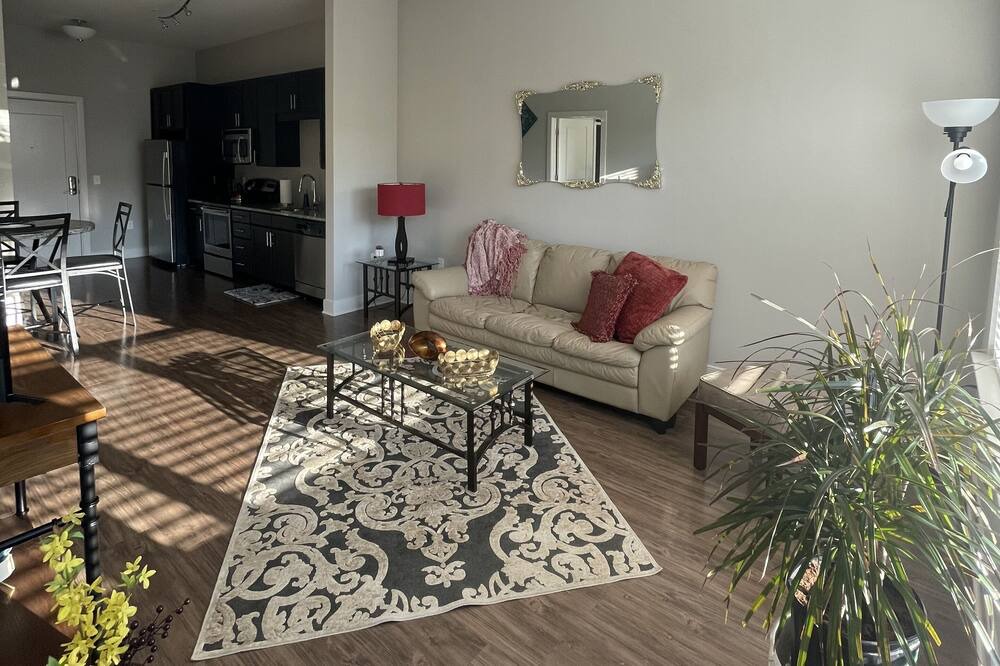 Photo of Livingroom in Downtown