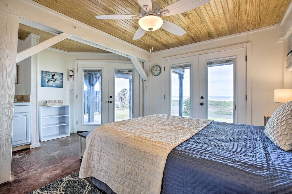 Photo of Bedroom in Cedar Lane