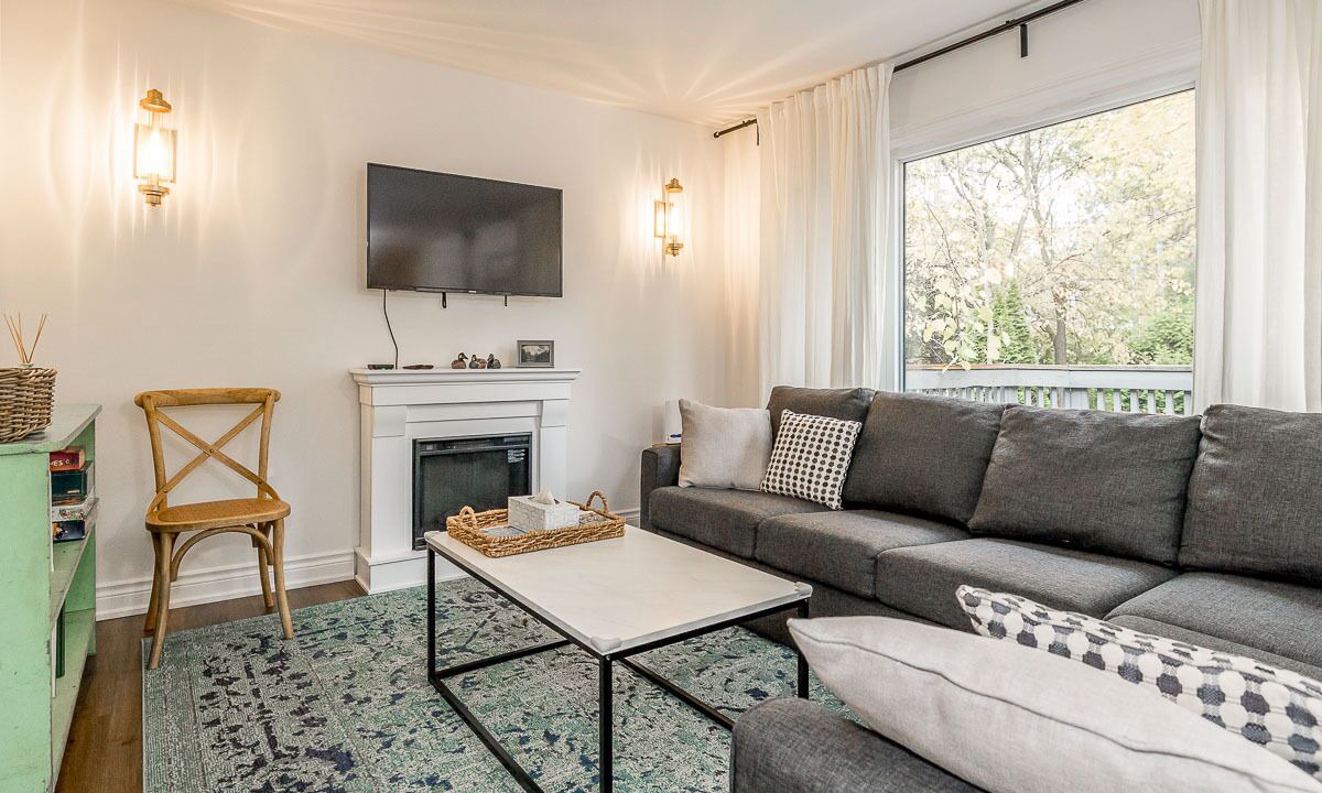 Photo of Livingroom in Lafontaine