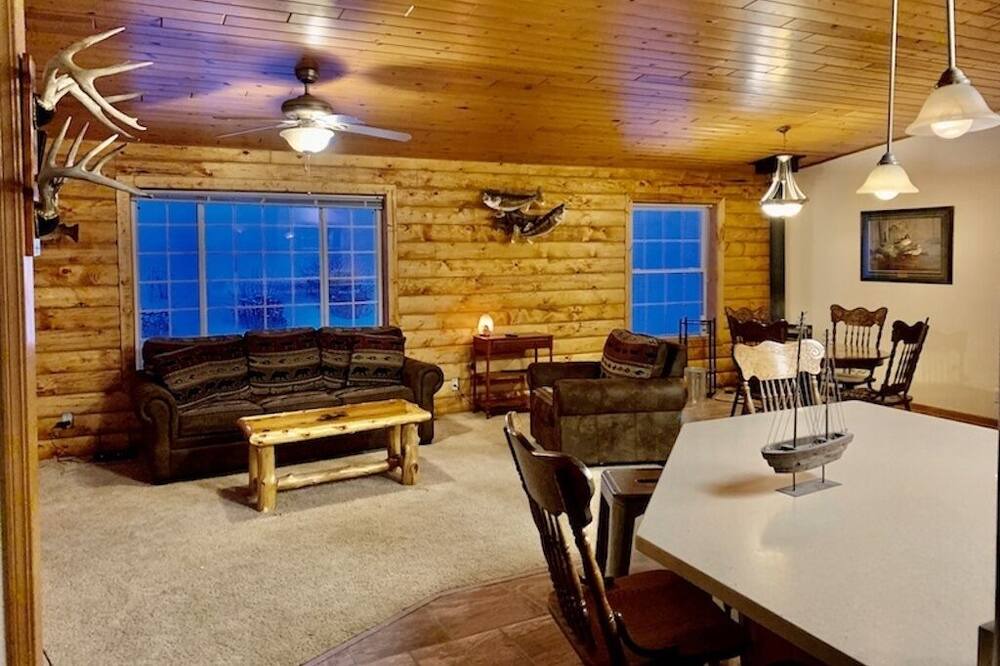 Photo of Others in Lansing