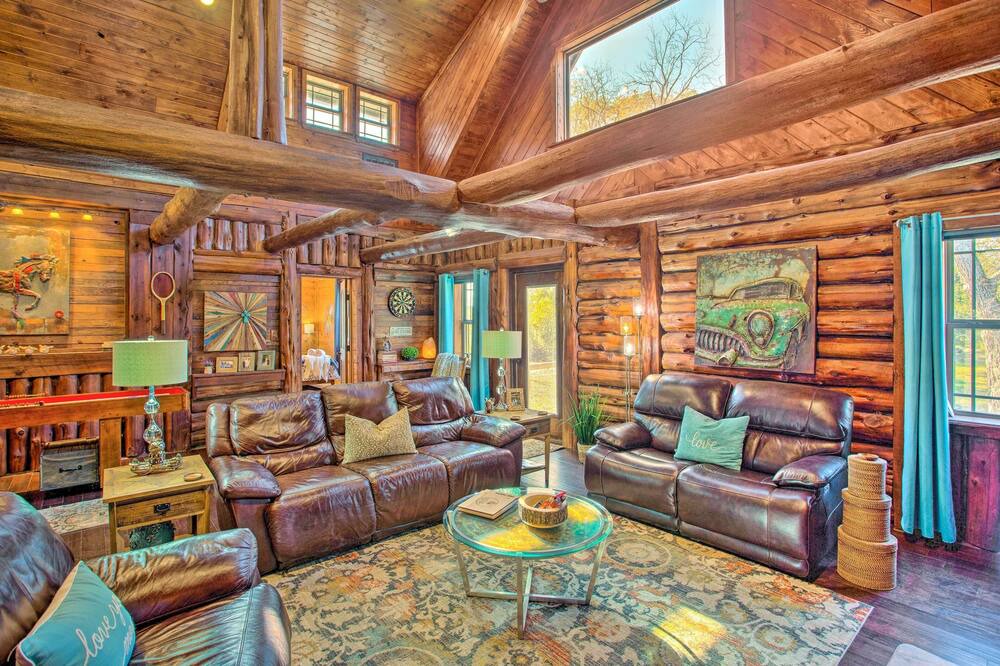 Photo of Bedroom in Durant