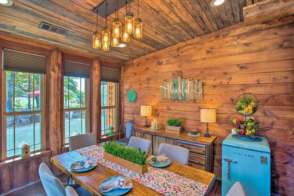 Photo of Livingroom in Durant