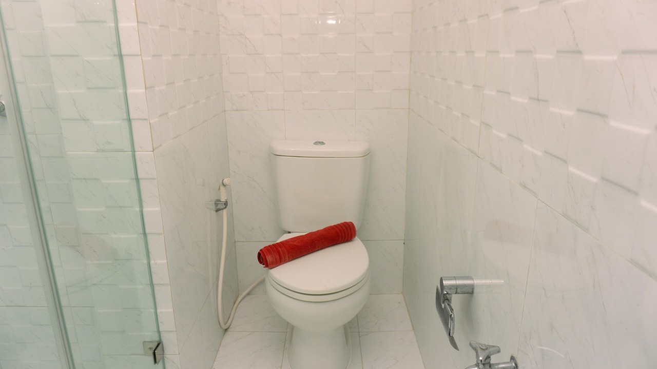 Photo of Bathroom in Petamburan