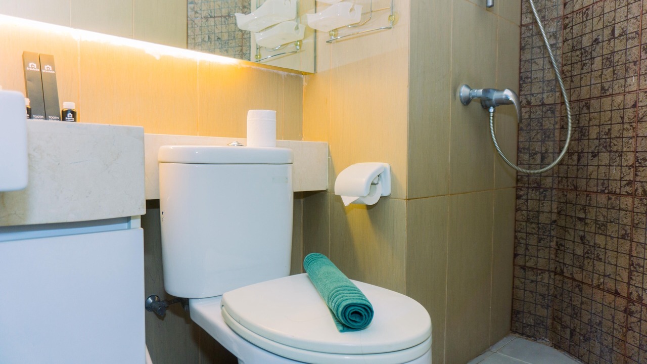 Photo of Bathroom in Petamburan