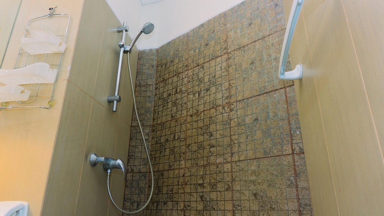 Photo of Bathroom in Petamburan