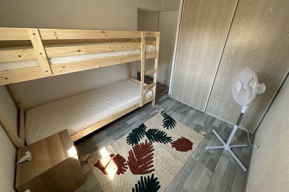 Photo of Bedroom in Gallargues-le-Montueux