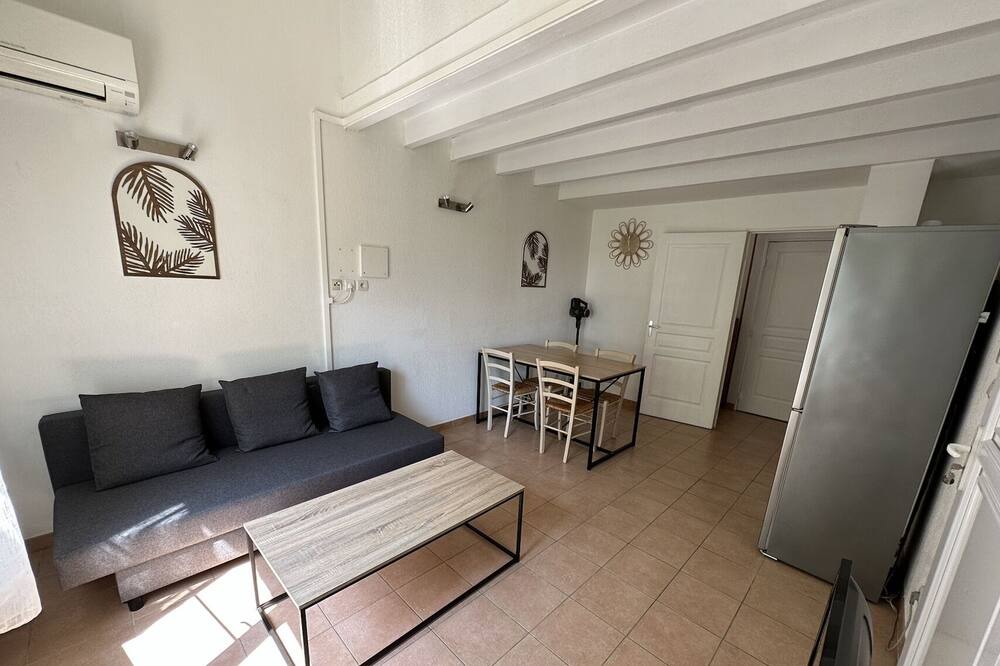 Photo of Livingroom in Gallargues-le-Montueux