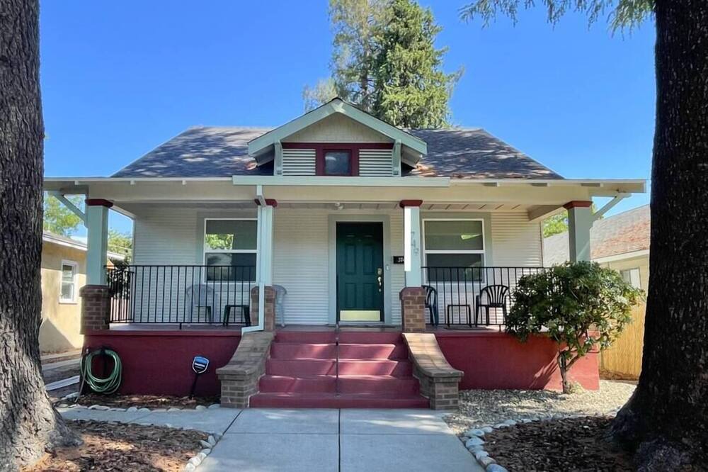 Photo of Others in Southeastern Sacramento