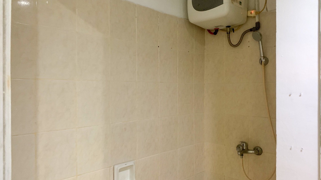 Photo of Bathroom in Gambir