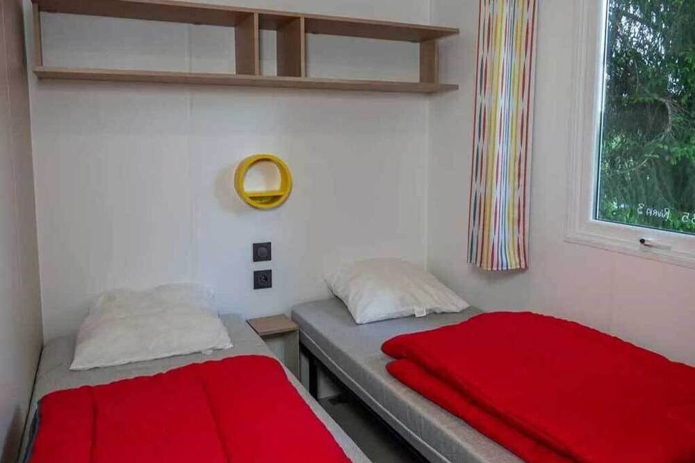 Photo of Bedroom in Pourcharesses