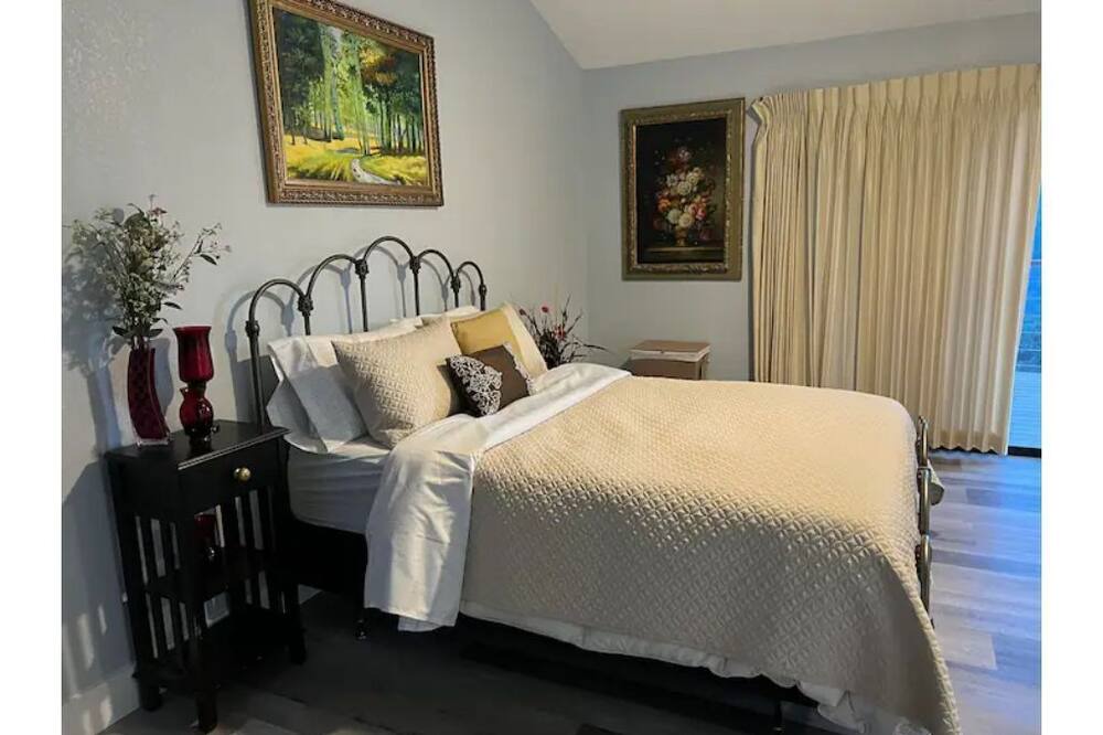 Photo of Bedroom in Somerset