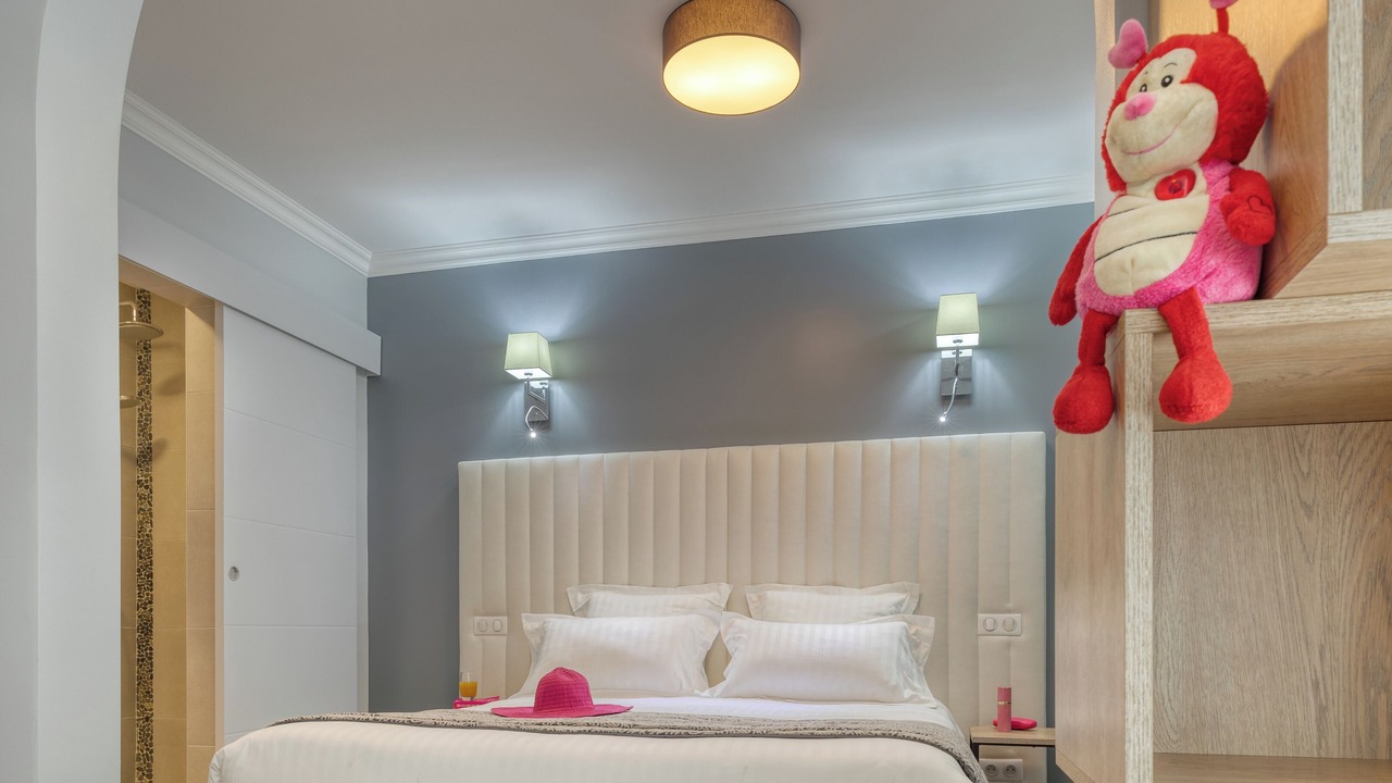 Photo of Bedroom in Clohars-Carnoet