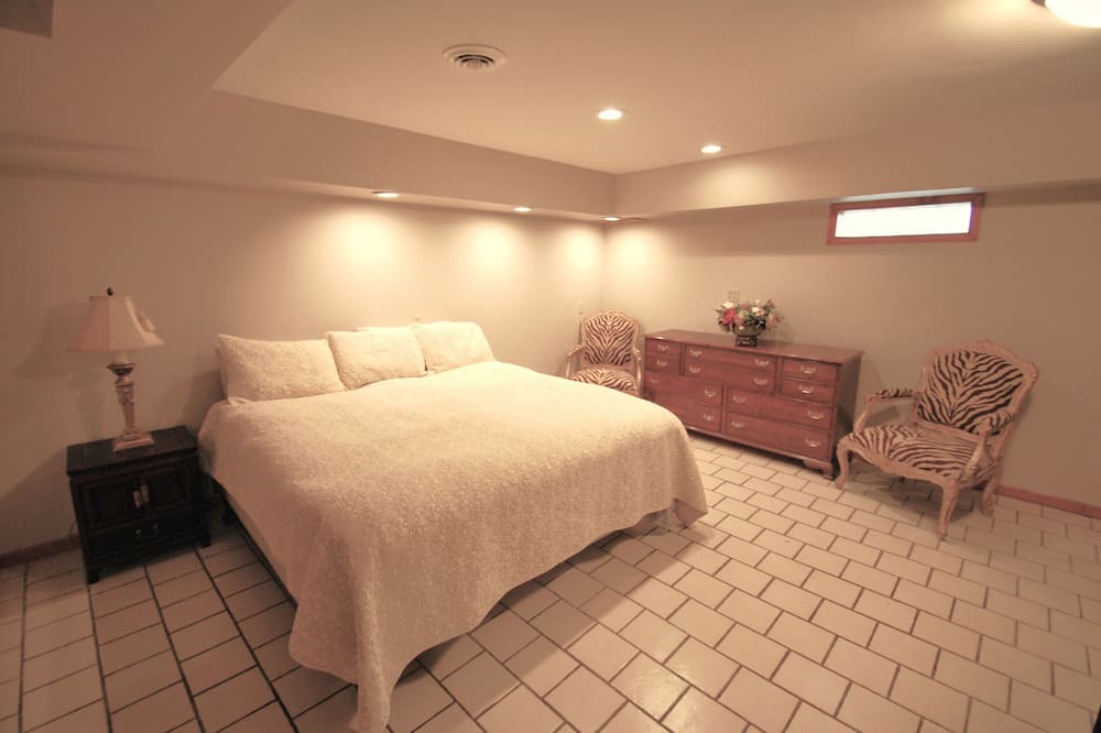 Photo of Bedroom in Willowbrook